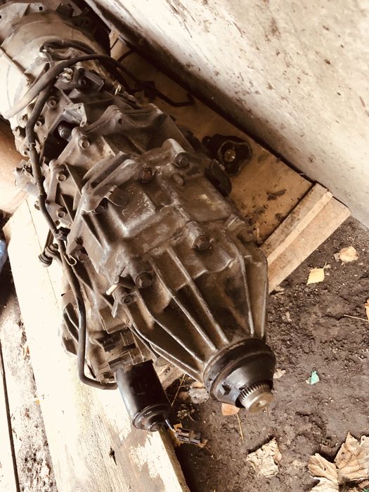 Роздатка нисан навара