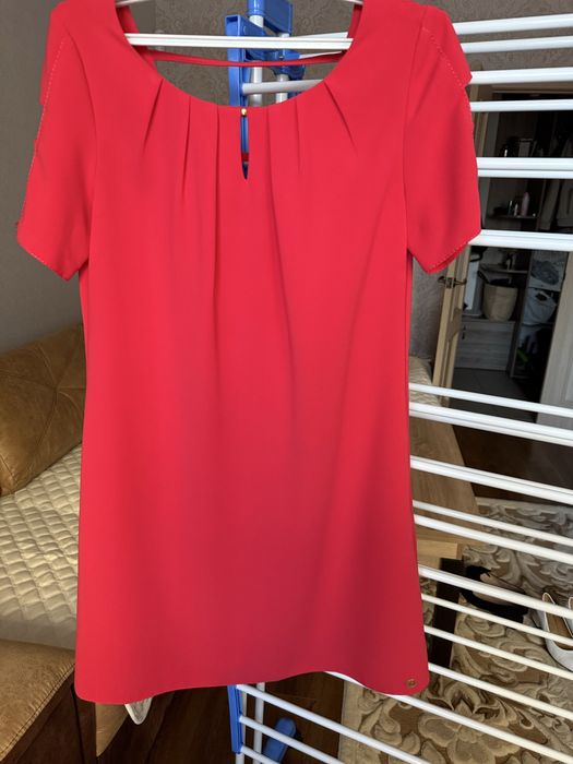 Плаття червое плаття