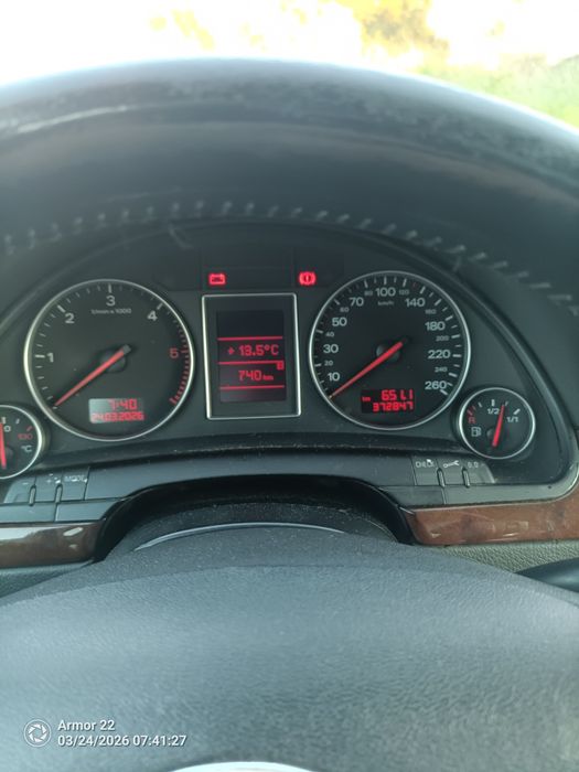 Audi A4 130cv impecável