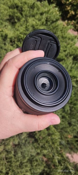 rf 35 mm f 1.8 macro