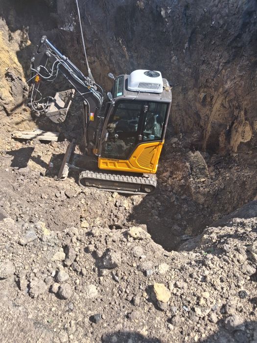 Ескаватор ,послуги екскаватора, буріня, бур