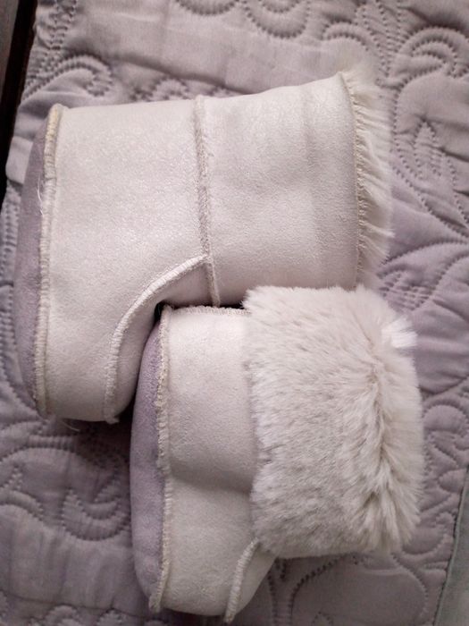 Чопики дитячі в ідеальному стані.