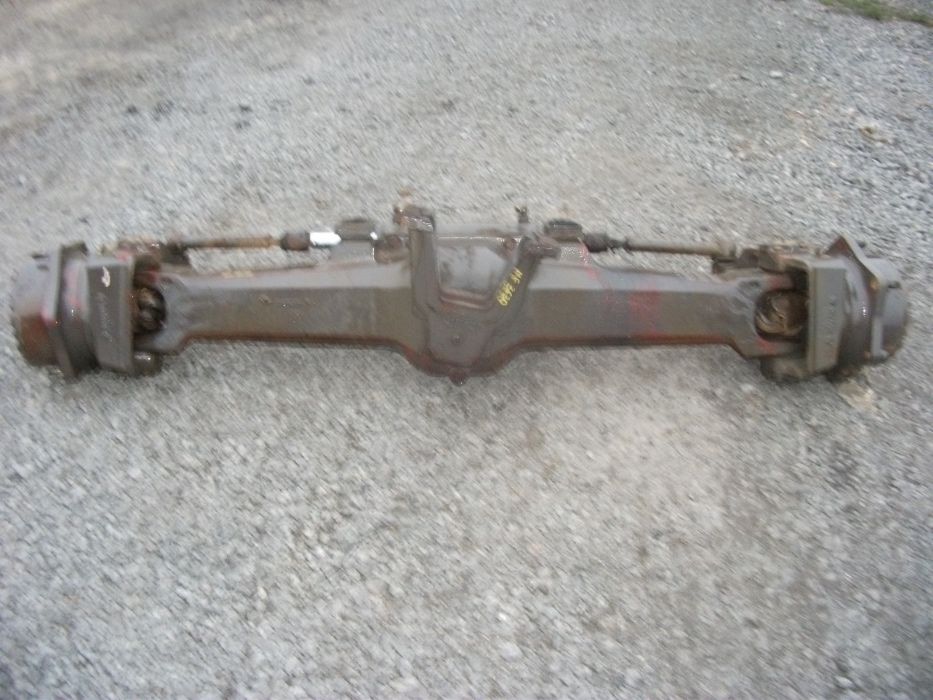 Massey Ferguson 3630--most,zwrotnica,obudowa,półoś,satelity,wspornik