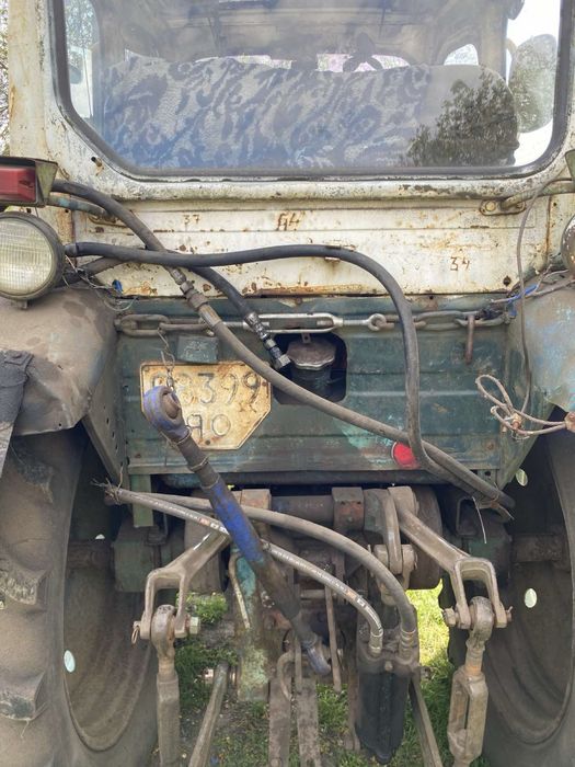 Трактор ЮМЗ-6 у гарному стані