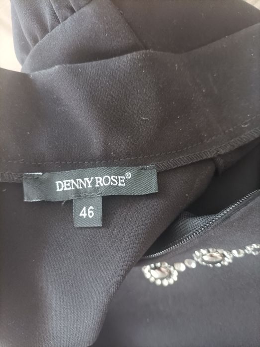 Vestido preto senhora