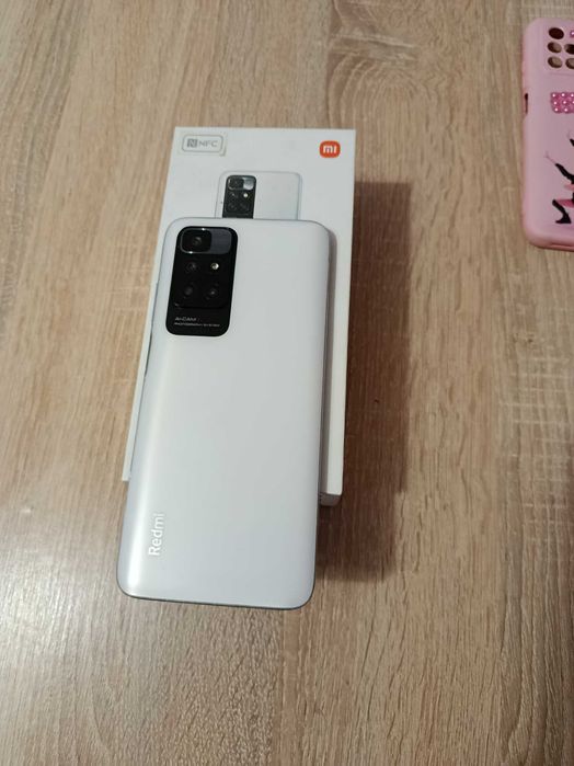 Телефон редмі 10 wite 4/64