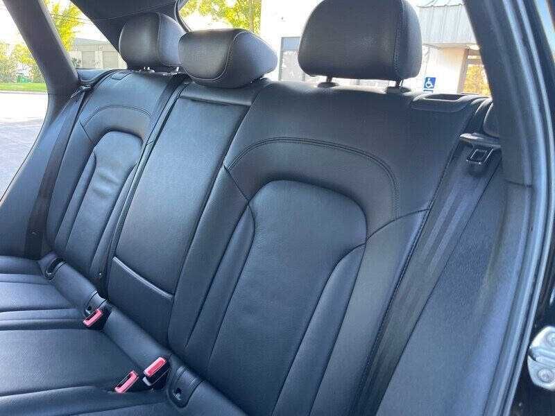 2016   Audi   Q3