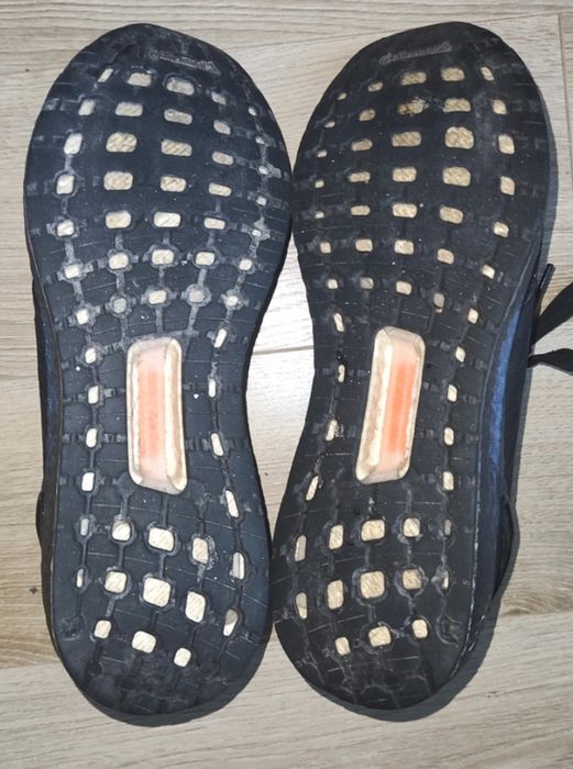 Ultraboost 19 rozmiar 46