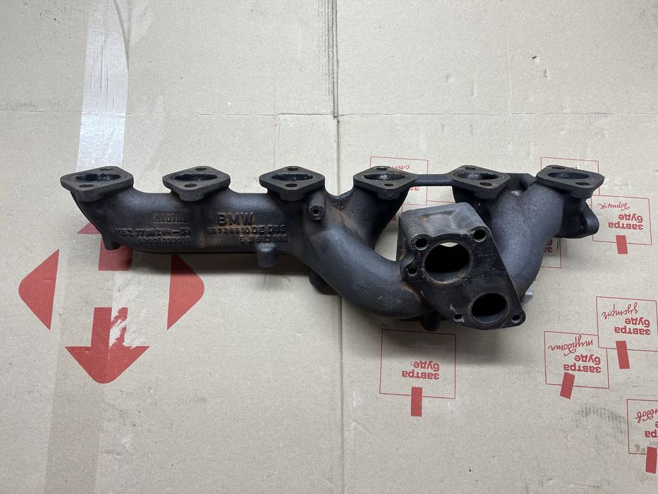 Випускний колектор чигуний bmw e60 ,e61 535d