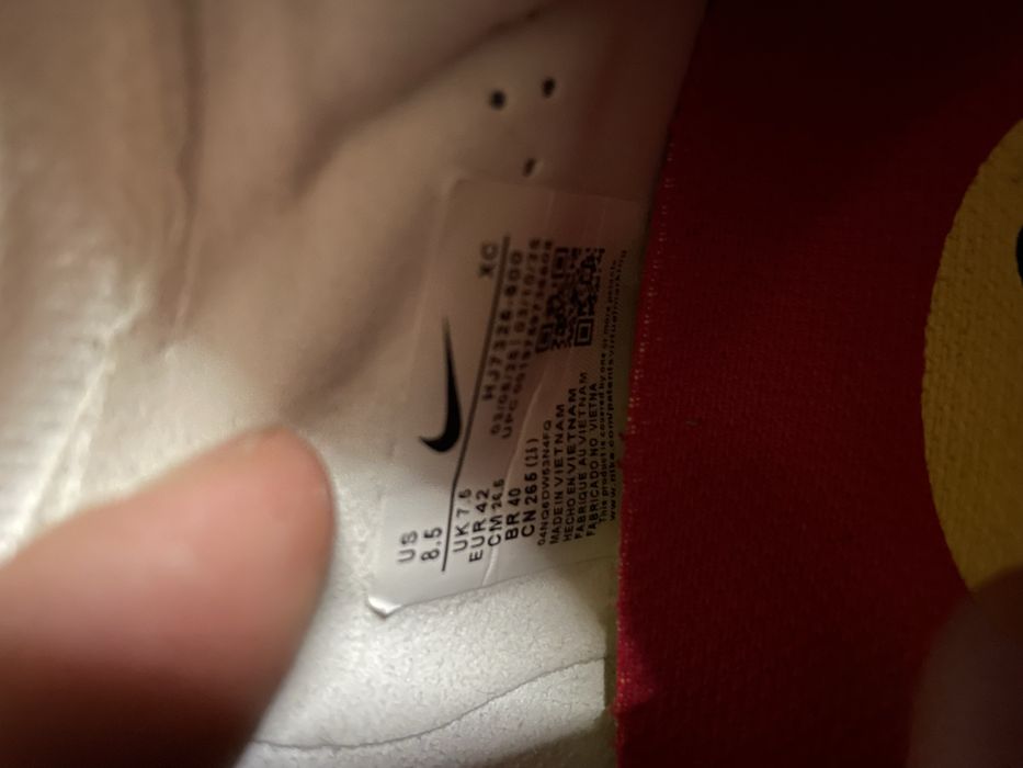 Продаю бутсы  42 размер