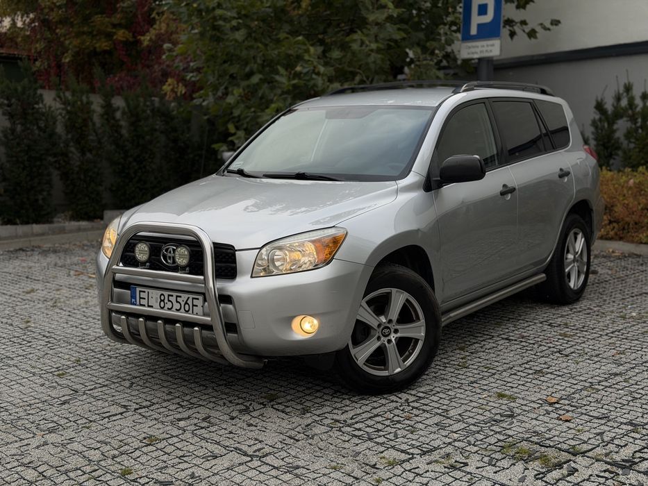Toyota RAV-4