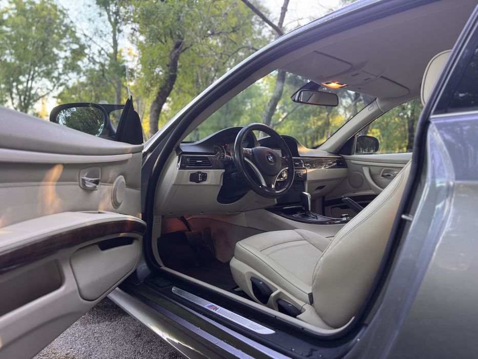 Bmw 320d coupe E92 LCI - Pack M - automatico - 4 pneus novos — photo 4