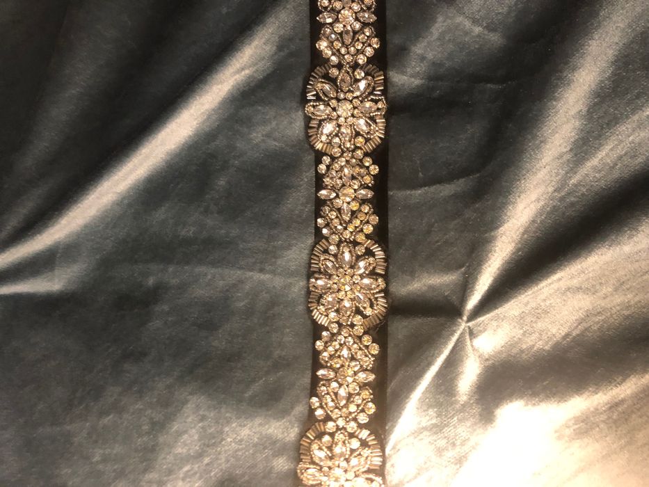 Пояс на атласной ленте под любое платье