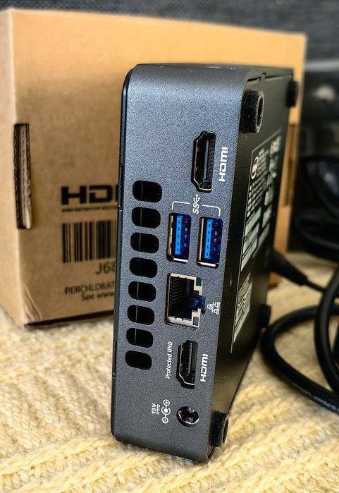 Mini pc Intel NUC nowy z ssd m2, 16gb ram