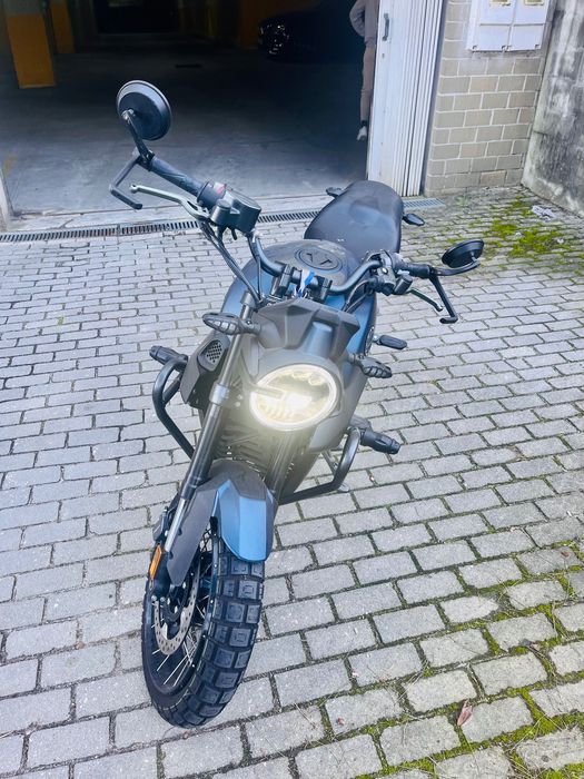 Zontes G1X 125 como nova