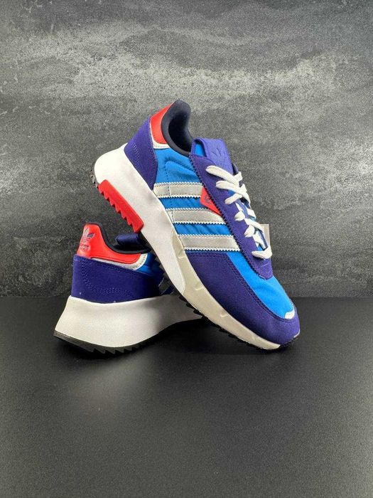 Кросівки Adidas Retropy F2 Originals (38; 42; 43 1/3; 44 2/3)