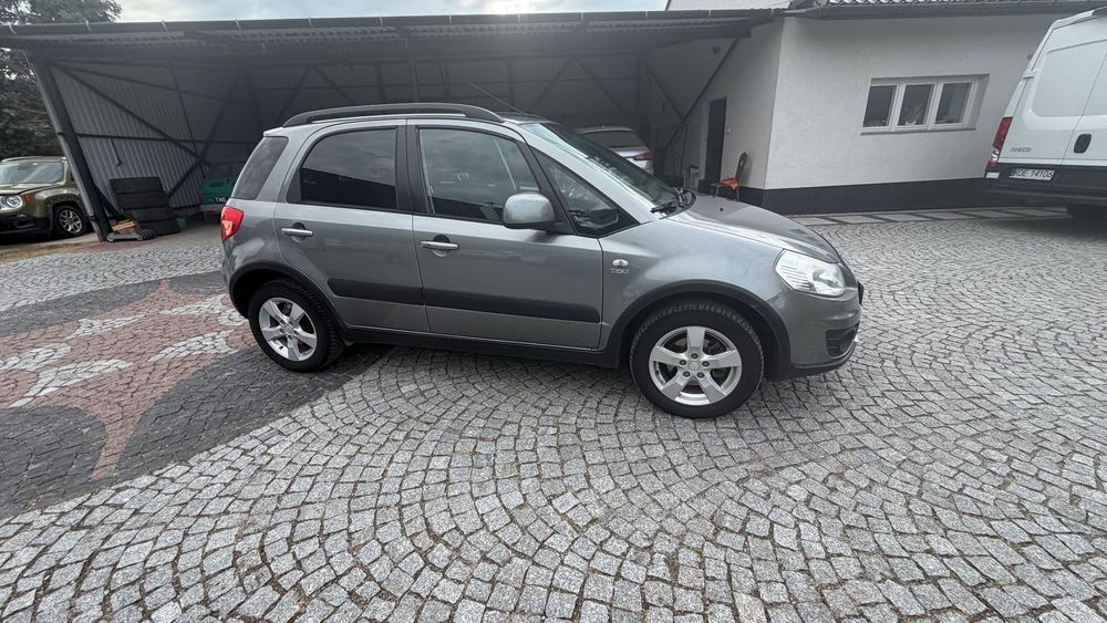 Suzuki SX4