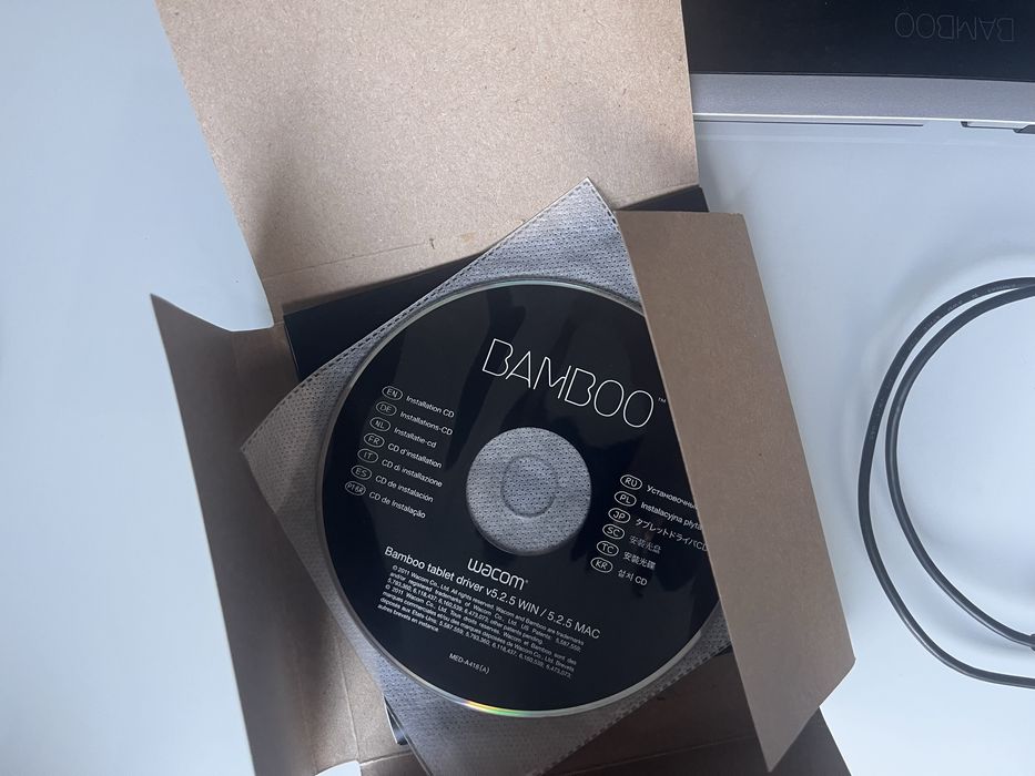 Mesa digital wacom Bamboo CTH-470