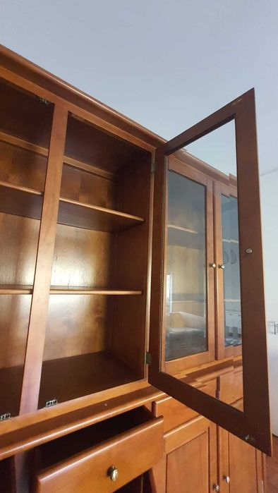 Movel de sala em madrira macissa