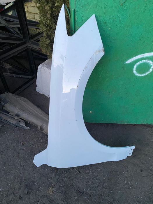 Праве крило ауді Q5