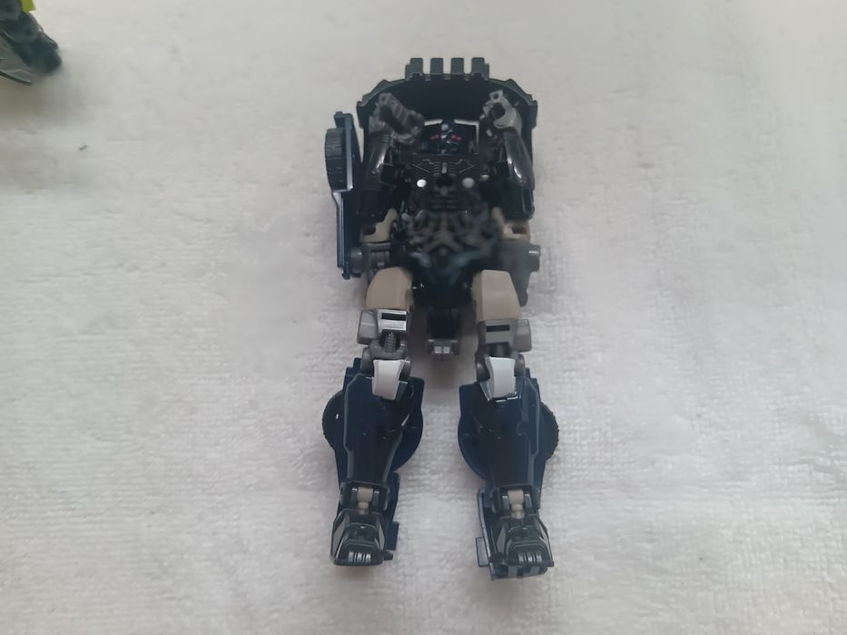 4 figuras / Bonecos de ação