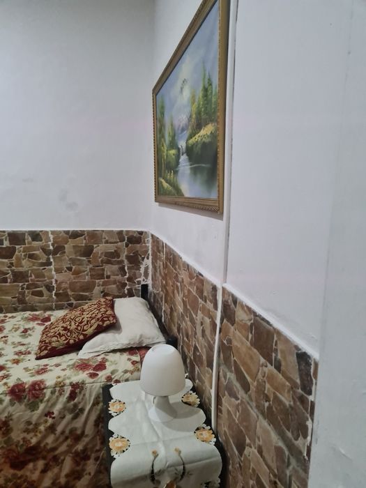 Alugo quarto  perto da estação de comboios