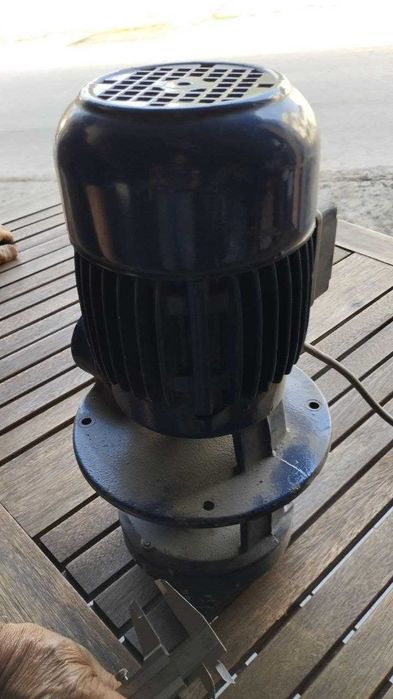 Motor de Água Industrial Brinkmann Pumpen 0.5 kW de 1.1/4 polegada (Novo)