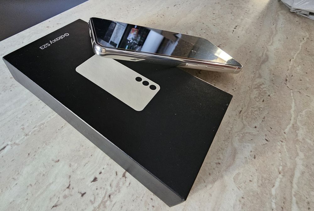 Samsung Galaxy S23 256gb