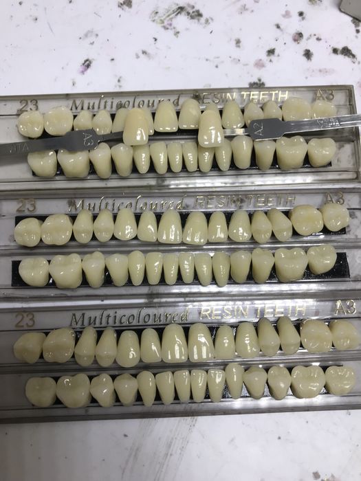 Зуби акрилові, для зубних протезів А3,А2, А1