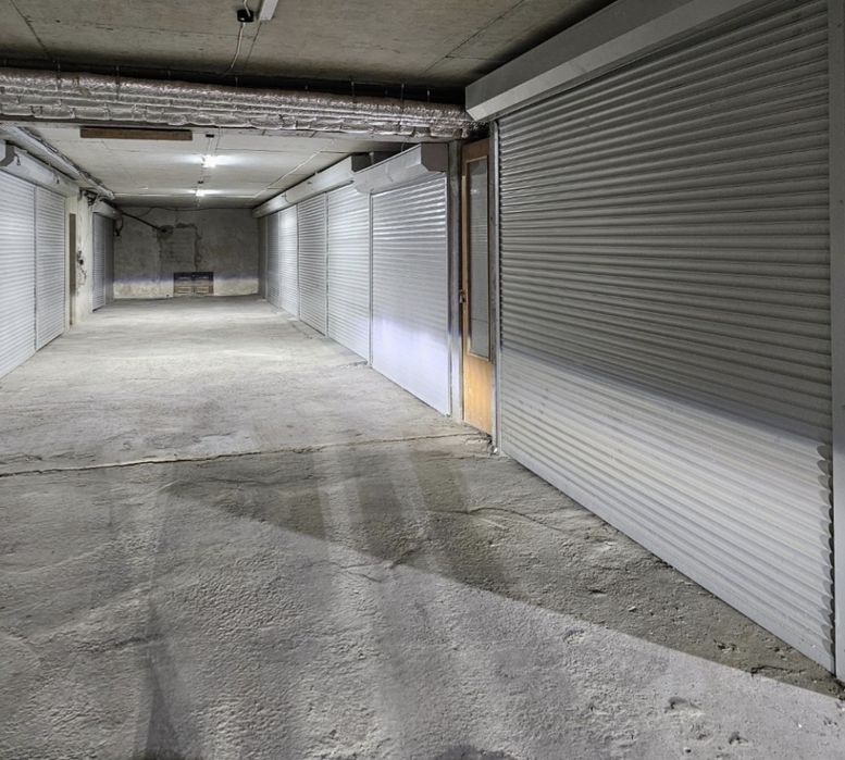 Гараж у паркінгу (ЖК Маєток Буковинський ) Буковинська  33 А