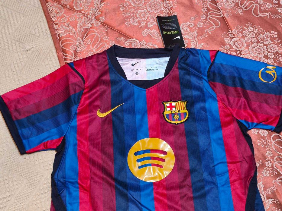 Camisola Criança Lamine Yamal Equipamento Barcelona | NOVO