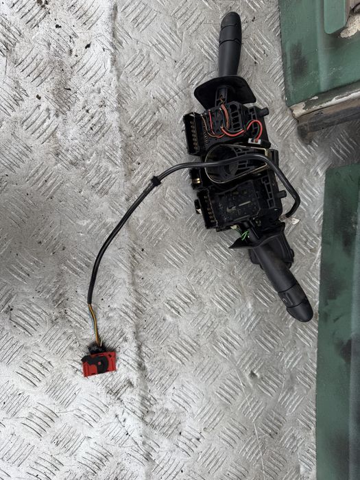 Переключатель поворотов дворников Рено менан 2000 год renault megane