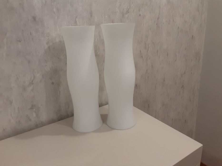 Vende-se 2 biblots candeeiro