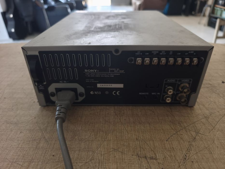 Gravador VHS Sony SVT-124P