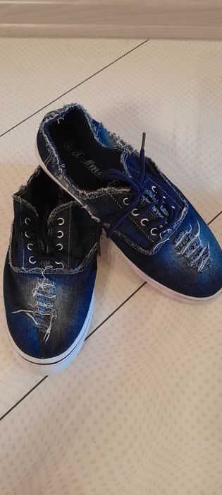 Джинсові мокасини нові 41р..