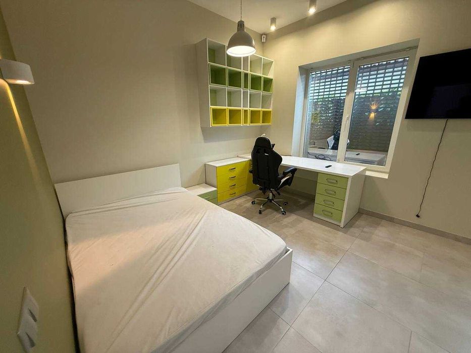 Оренда будинку в Новоолександрівці, енергоавтономний!