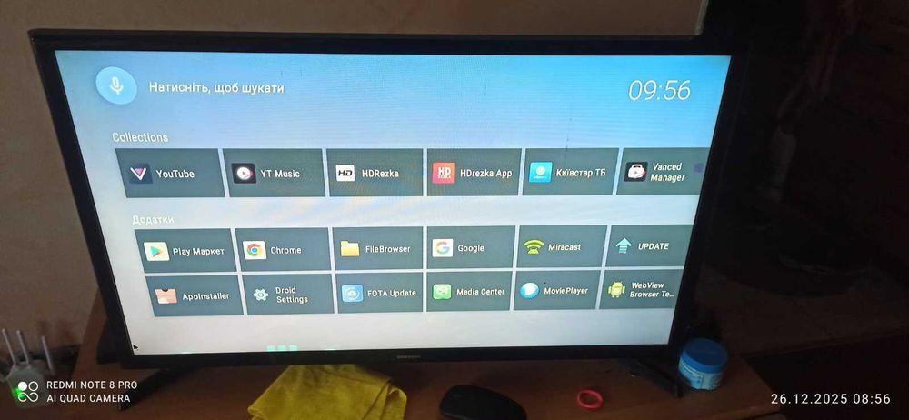 Телевізор Samsung UE32J4000AW