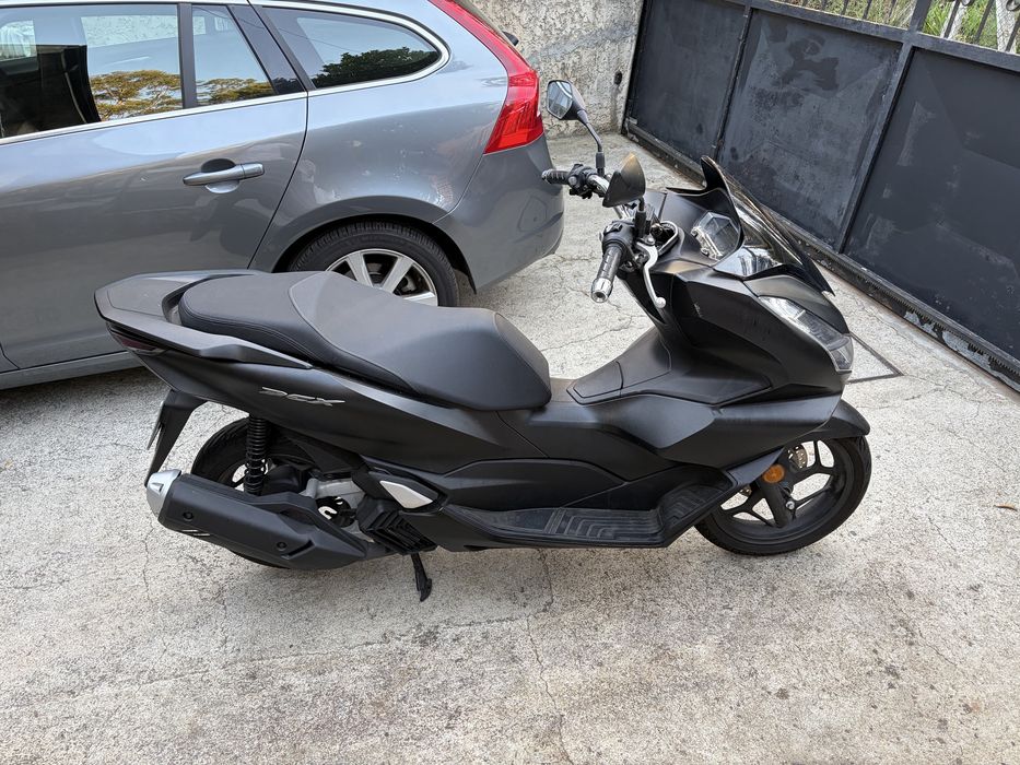 Mota Pcx com extencao de garantia