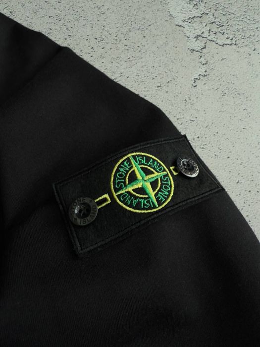 Костюм Stone Island  кофта штани  2 пари шкарпеток у подарунок!