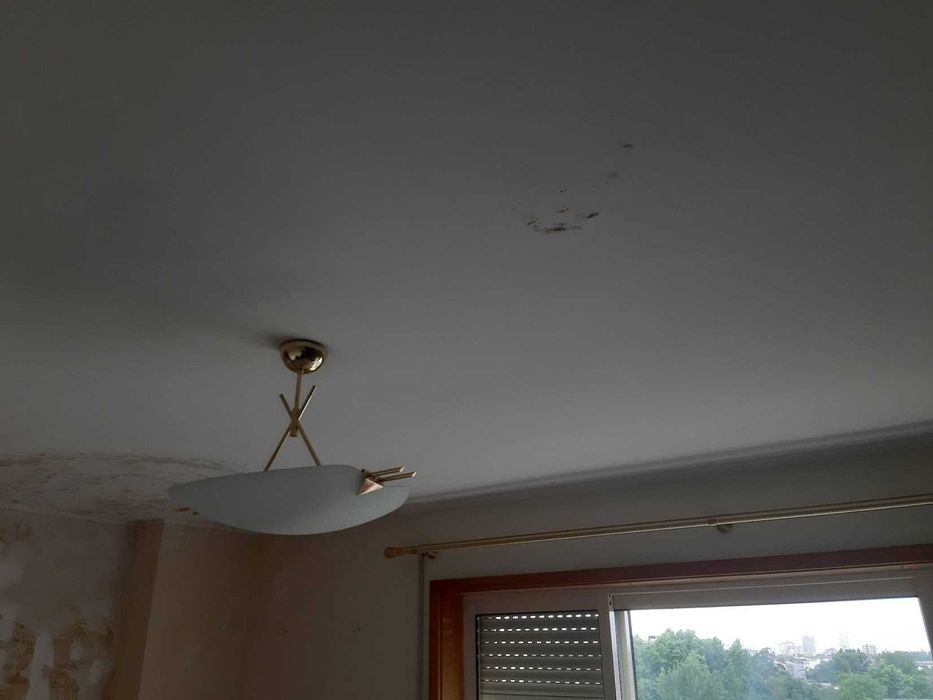Cadeiro de teto elegante