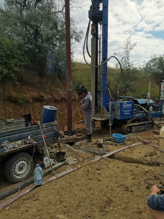 Буріння водяних свердловин в Одесі (бурение скважин)