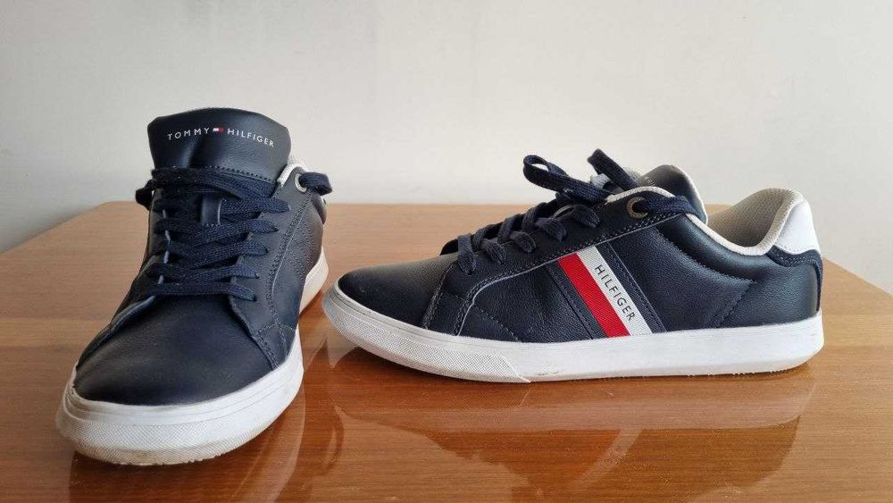 Кросівки Tommy HilFiger 42