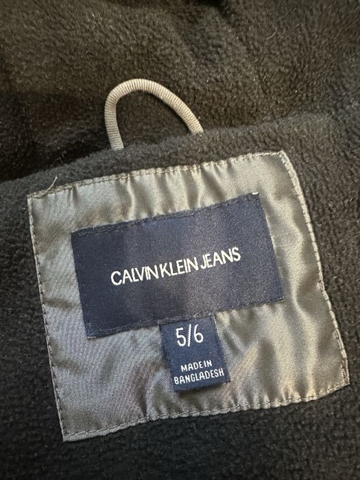 Куртка дитяча Calvin Klein Jeans на 5-7 років, холодна осінь- зима