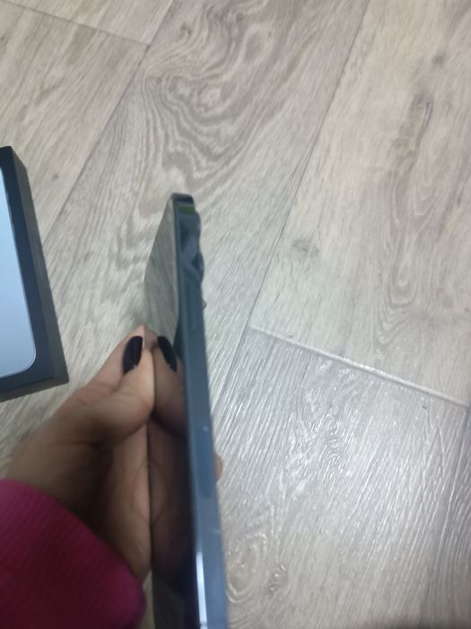 iPhone 13 pro max 512 GB Ha
3anuacTMHM