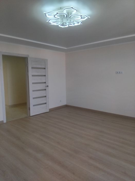 Продаж Рєпіна 2 кімнатна