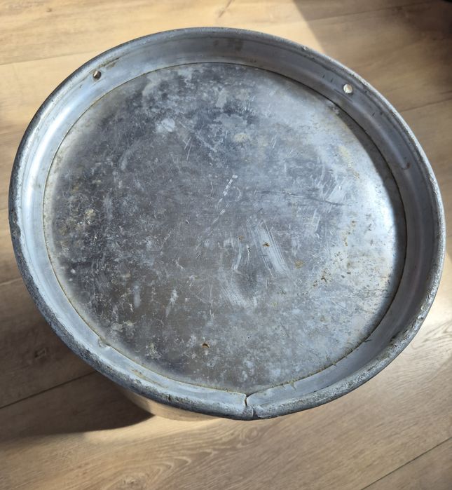 Алюмінієвий молочний бідон