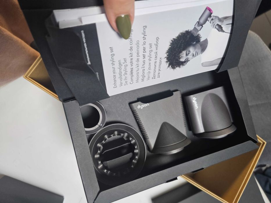 Продам фен Dyson професіональний