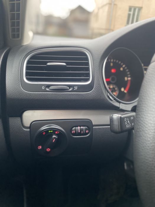 Golf 6, 2011 року