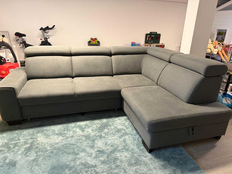 Sofá cama de 5 lugares com arrumação