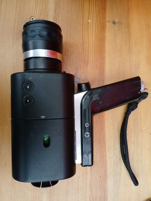 Kamera na taśmę Revue cockpit S/8